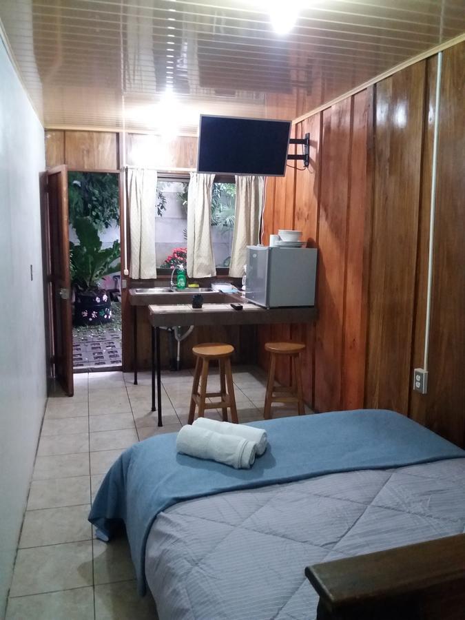 Apartmán Laurel House San Antonio De Belen Exteriér fotografie