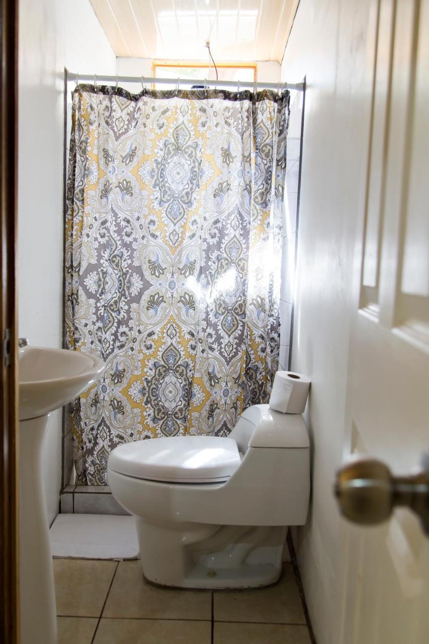 Apartmán Laurel House San Antonio De Belen Exteriér fotografie